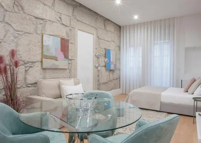 아파트 Liiiving In | Downtown Luxury