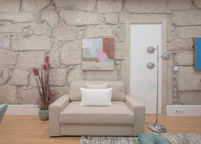 Liiiving In | Downtown Luxury