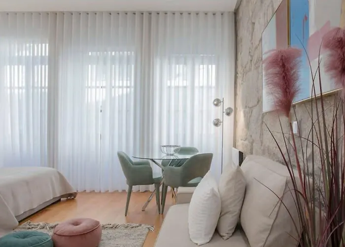 Liiiving In | Downtown Luxury Oporto