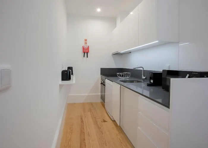 Liiiving In | Downtown Luxury * 포르투