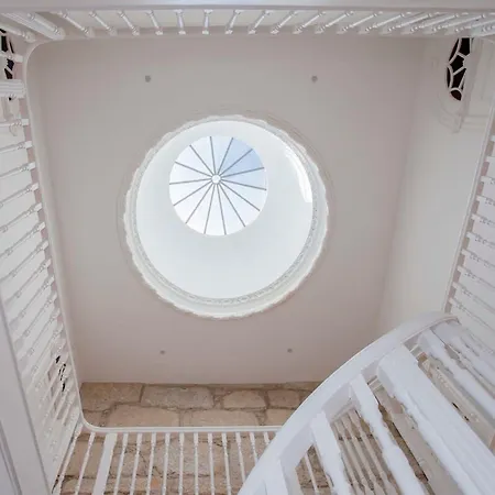 Apartment Liiiving In | Downtown Luxury