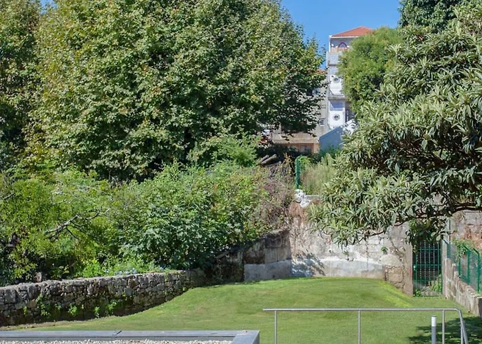 Liiiving In | Downtown Luxury Porto