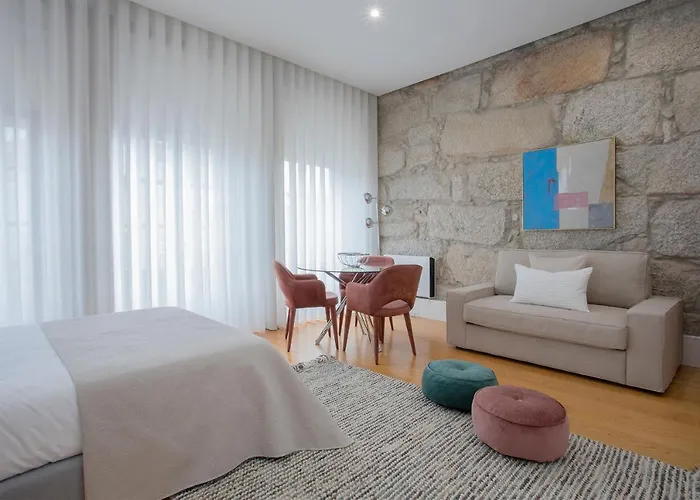 Apartment Liiiving In | Downtown Luxury *